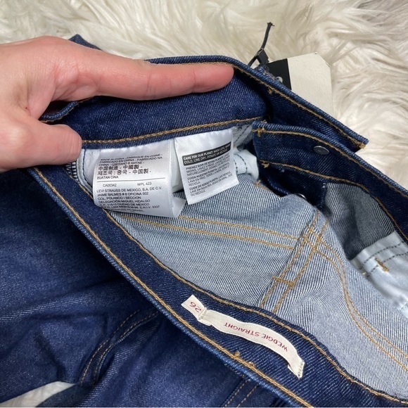 Levi's Wedgie Straight Leg Fringe Pocket Jeans - Picture 9 of 11